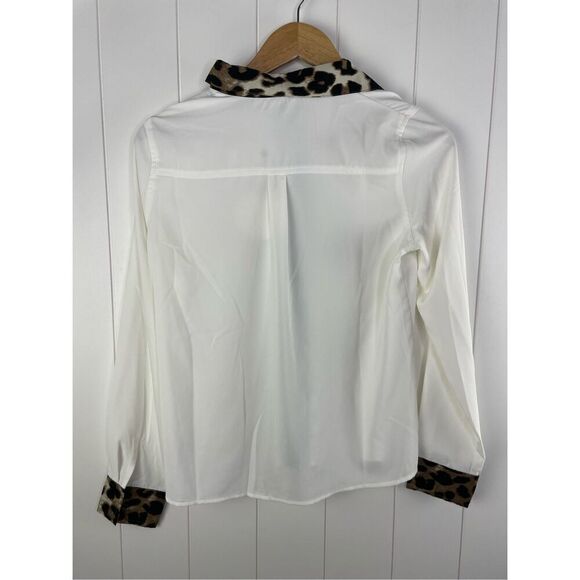 NWT Storia White and Animal Print Button Down Collar Work Career Shirt Size S - Picture 10 of 10